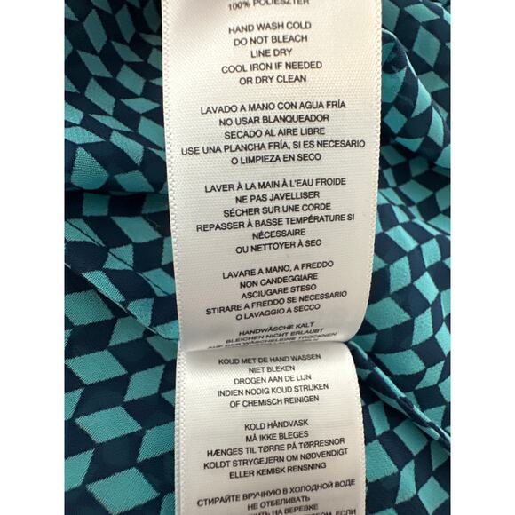 Michael Michael Kors Geometric Print Long Sleeve Button Up Blouse Top Size 1X - Picture 13 of 13